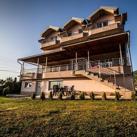 Villa Tema أوهغيد المظهر الخارجي الصورة
